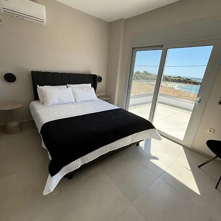 Βίλα White Three Bedroom *