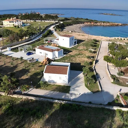 Βίλα White Three Bedroom *