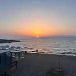 Villa White Three Bedroom *