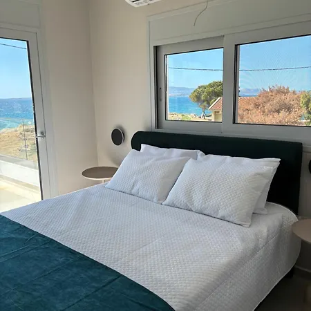 Villa White Three Bedroom