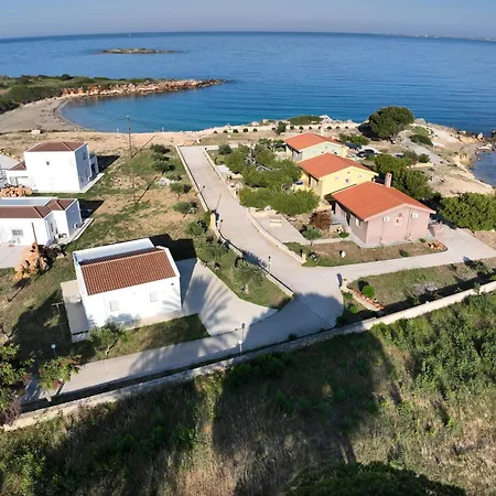 Villa White Three Bedroom