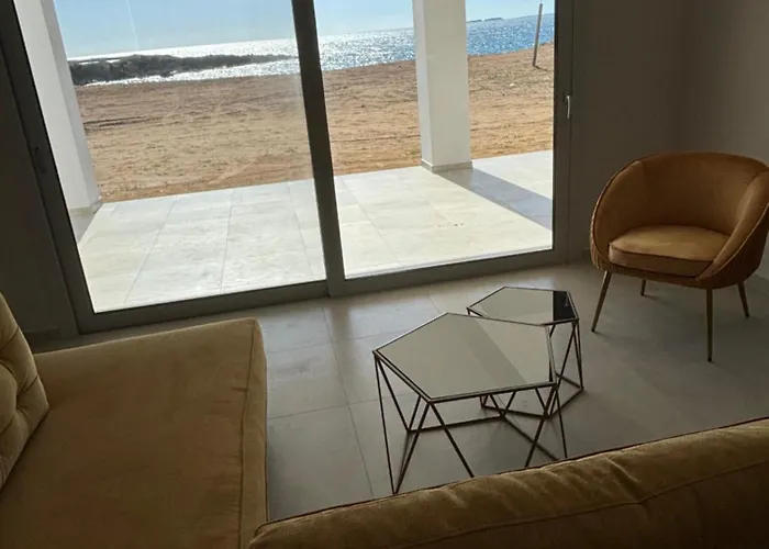 Βίλα White Three Bedroom