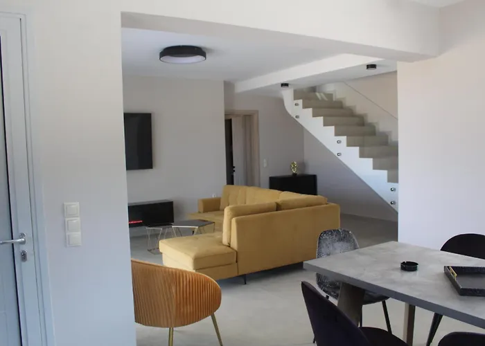 Villa White Three Bedroom *